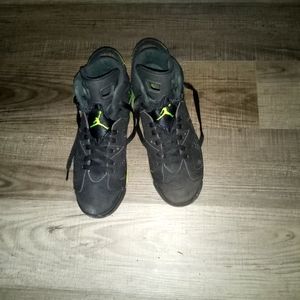 Line green and black Jordans
